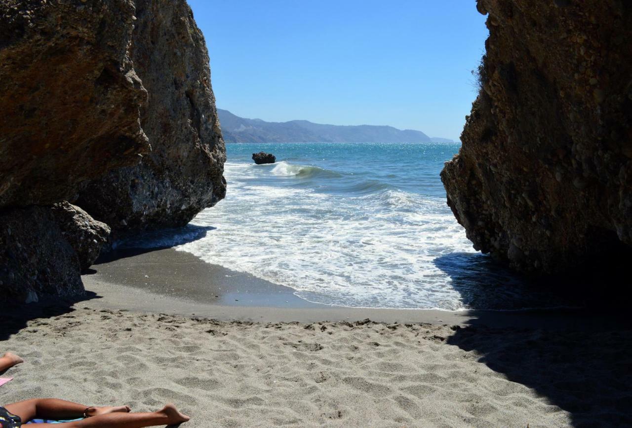 Rico Apartaments Animas Nerja Dış mekan fotoğraf
